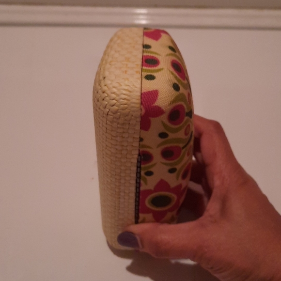 Eyeglass Case - Picture 6 of 6